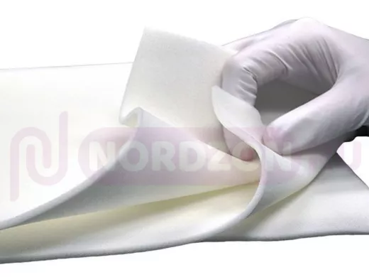 Салфетки безворсовые 100шт (15х15см) для применения в индустрии красоты, медицине 