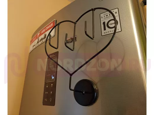 Магнитное крепление "OSINCA 212243" сердечко на холодильник, 3 крючка,ЧЁРНОЕ, высота 16, ширина 21см