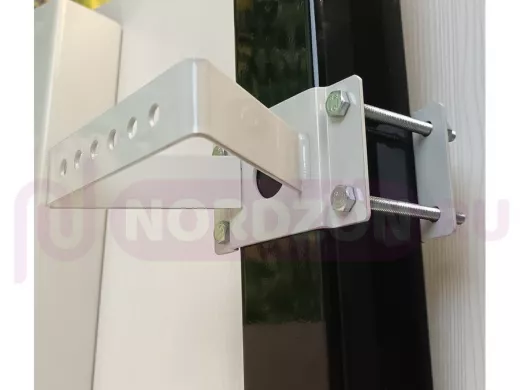 Кронштейн для прожектора на квадратную трубу 60х60мм с отверстием "ХОП-217067" серый, сталь