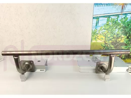 Поручень пристенный для зданий, длина  80см вылет 16см, 2 опоры 